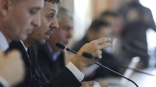Ministerul Educaţiei, despre numărul total de posturi în anul şcolar 2025 – 2026: Nu au fost anulate posturi de titulari / Diferenţa faţă de anul trecut, dată de reducerea posturilor ocupate temporar în regim de plata cu ora