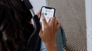 Iranul recrutează tineri pe Snapchat pentru atacuri teroriste în Europa, avertizează serviciile secrete germane