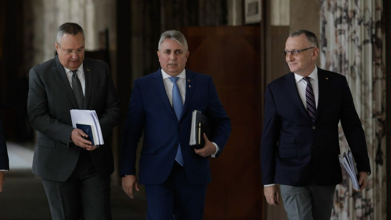 PNL are patru lideri suspectați de plagiat în funcții înalte în stat/ Scandalurile tezelor de doctorat ale premierul Ciucă și miniștrilor Bode, Cîmpeanu și Roman au zguduit PNL în ultimul an/ Roman și Cîmpeanu se întorc în prima linie politică