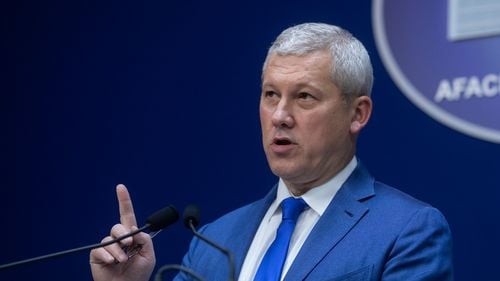 UPDATE Cătălin Predoiu a fost ales cu unanimitate președintele interimar al PNL / Primele declarații ale noului șef al liberalilor / Ce a transmis Ilie Bolojan