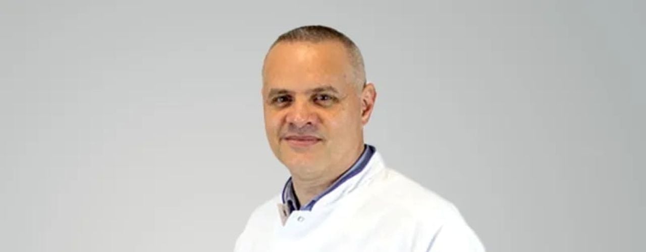 Ce se întâmplă cu pielea după slăbit? Dr. Cosmin Buzea, chirurg MedLife: „A doua etapă a chirurgiei obezității e la fel de importantă ca prima“