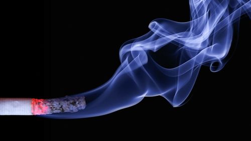 Salvaţi Copiii România: Trei din 10 copii ştiu pe cineva care a consumat substanţe psihoactive sau droguri / Aproape jumătate din adolescenţi au fumat sau au vapat în ultima săptămână