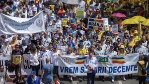 Lider sindical: Pentru clasa politică, dascălii au devenit gloata care să încheie mediile elevilor / Examenele se vor amâna doar dacă acest Guvern nu înţelege că problemele trebuie soluţionate acum