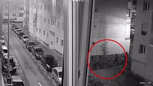 VIDEO Imagini cu presupușii asasini ai omului de afaceri Adrian Kreiner au fost făcute publice de un polițist
