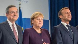 The Financial Times: Mario Draghi și Emmanuel Macron - noul tandem al puterii în UE? Axa Paris-Roma va deveni probabil motorul integrării, după ce Angela Merkel va părăsi scena anul acesta