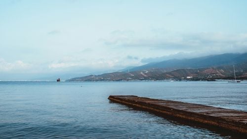 Autorităţile din Novorossiisk, cel mai mare port rus la Marea Neagră, au limitat accesul populaţiei la plajă în urma unui atac cu drone maritime ucrainene