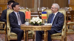 Capitalismul chinez de stat pune piciorul în România: Compania Națională de Drumuri a dat un contract firmei Sinohydro Corporation, care are probleme în Uganda