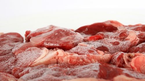 Statistică: Bulgaria este pe primul loc în UE în ceea ce priveste scumpirea cărnii / România, Croația și Estonia, în topul țărilor cu prețuri majorate