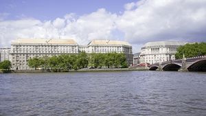 Marea Britanie ar putea fi deja în război cu Rusia, afirmă un fost șef al serviciului secret MI5