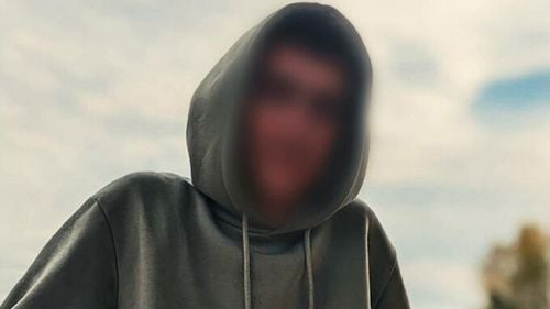 Instructorul de înot de la Dinamo ar fi violat fetița de 7 ani sub ochii celor prezenți pe margine sau în bazin. „Suntem șocați”