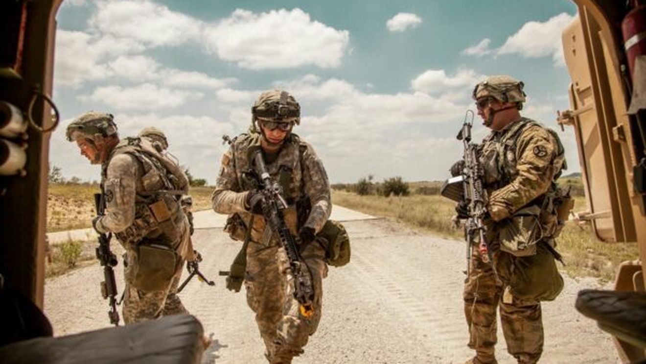 Uniunea Europeană trebuie să fie o putere în domeniul apărării, nu doar un bloc comercial, susține premierul Finlandei