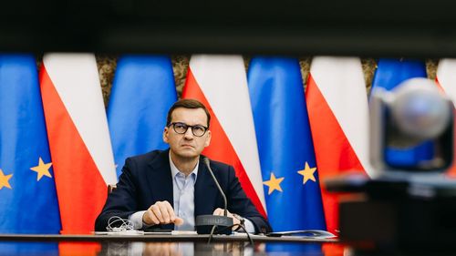 Premierul Poloniei: „Îi voi solicita cancelarului german Scholz să nu cedeze presiunii Rusiei şi să nu permită ca Nord Stream 2 să fie folosit ca un instrument de şantaj împotriva UE”