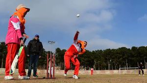 Talibanii spun că femeile nu au voie să practice nici un sport. Decizia ar putea pune în pericol inclusiv viitorul echipei masculine de cricket