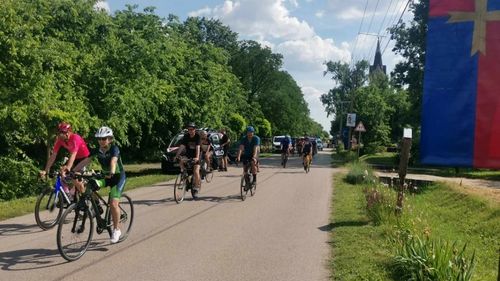 Au început înscrierile pentru Turul Ciclist Timișoara-Szeged. Primii 50 de bicicliști amatori înscriși vor beneficia de cazare gratuită în Ungaria