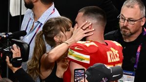 Taylor Swift și Travis Kelce au donat 26 de milioane de dolari înainte de nuntă / Banii au fost distribuiți către organizații care sprijină persoane vulnerabile, programe educaționale și unități medicale pentru copii