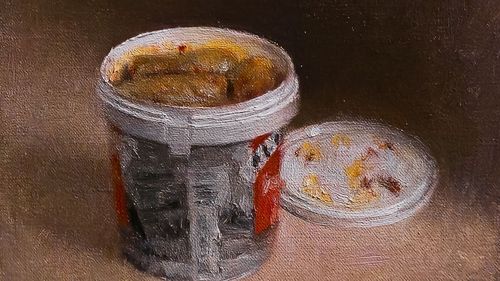 Pictură cu „natură statică” de sezon/ Cum a transformat pictorul Lucian Prună obiectele cele mai banale în lucrări artistice