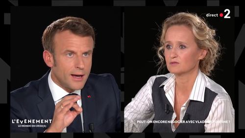 Franța a livrat tunuri Ucrainei și este dependentă în proporție de doar 7,5% de gazul natural importat din Rusia - președintele Emmanuel Macron intervievat pe France 2