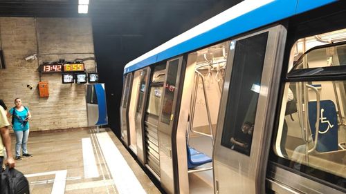UPDATE S-a reluat circulația metroului pe Magistrala 1 / S-a deschis și stația de metrou Piața Victoriei 2