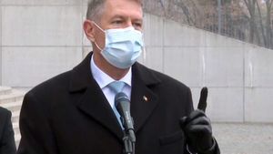 Klaus Iohannis: Am primit oficial sprijin de la opt state europene / Șeful statului face un nou apel pentru vaccinare ”De ce trebuie să dăm ascultare la unii care vorbesc prostii în spațiul public și pe Facebook?”