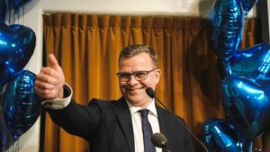 Sanna Marin şi-a recunoscut înfrângerea la alegerile legislative din Finlanda/ Petteri Orpo, liderul coaliției de centru-dreapta, va avea misiunea de a forma noul guvern