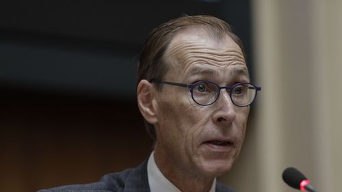 Critici de la FMI pentru taxa de 1% pe cifra de afaceri/ FMI se așteaptă la un deficit bugetar de 6% în acest an/ Controlul prețurilor pentru alimente nu este potrivit pentru reducerea inflației/Chiar și un prag de 250.000 de euro ar fi mare pentru microîntreprinderi, recomandă unul de 60.000 de euro