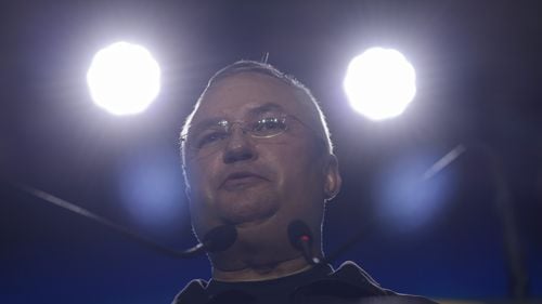 BREAKING Nicolae Ciucă anunță că demisionează din funcția de senator: „Din respect pentru colegii mei liberali este o decizie pe care am comunicat-o anterior conducerii PNL. Mi-ar plăcea ca acest gest să fie interpretat ca unul firesc”