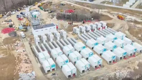 Cea mai mare baterie de stocare a energiei din Banat, finalizată la Iaz, în Caraș-Severin / Are o capacitate de aproximativ 200 MWh