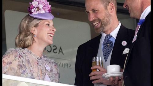 Royal Ascot: Întâlnirea dintre eleganța aristocratică, cursele de cai și spectacolul vestimentar britanic