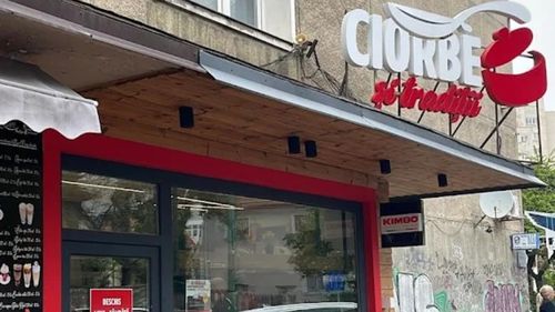 Localul care a dat de necaz (și) din cauza sloganului publicitar. Protecția Consumatorilor oferă explicații despre închiderea restaurantului din Brașov care vindea „ciorbe ca la mama acasă”: Nu ANPC trebuie să demonstreze sintagma afișată, ci operatorul economic