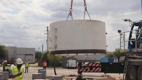 Primul mega-utilaj care va excava tunelurile lotului 1 al Magistralei 6 de metrou către Aeroportul Otopeni a sosit în România