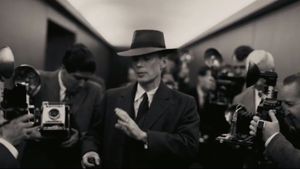 De la drame istorice la comedie și o competiție acerbă între "Oppenheimer" și "Poor Things": Cum va arăta ceremonia de decernare a premiilor BAFTA în acest weekend