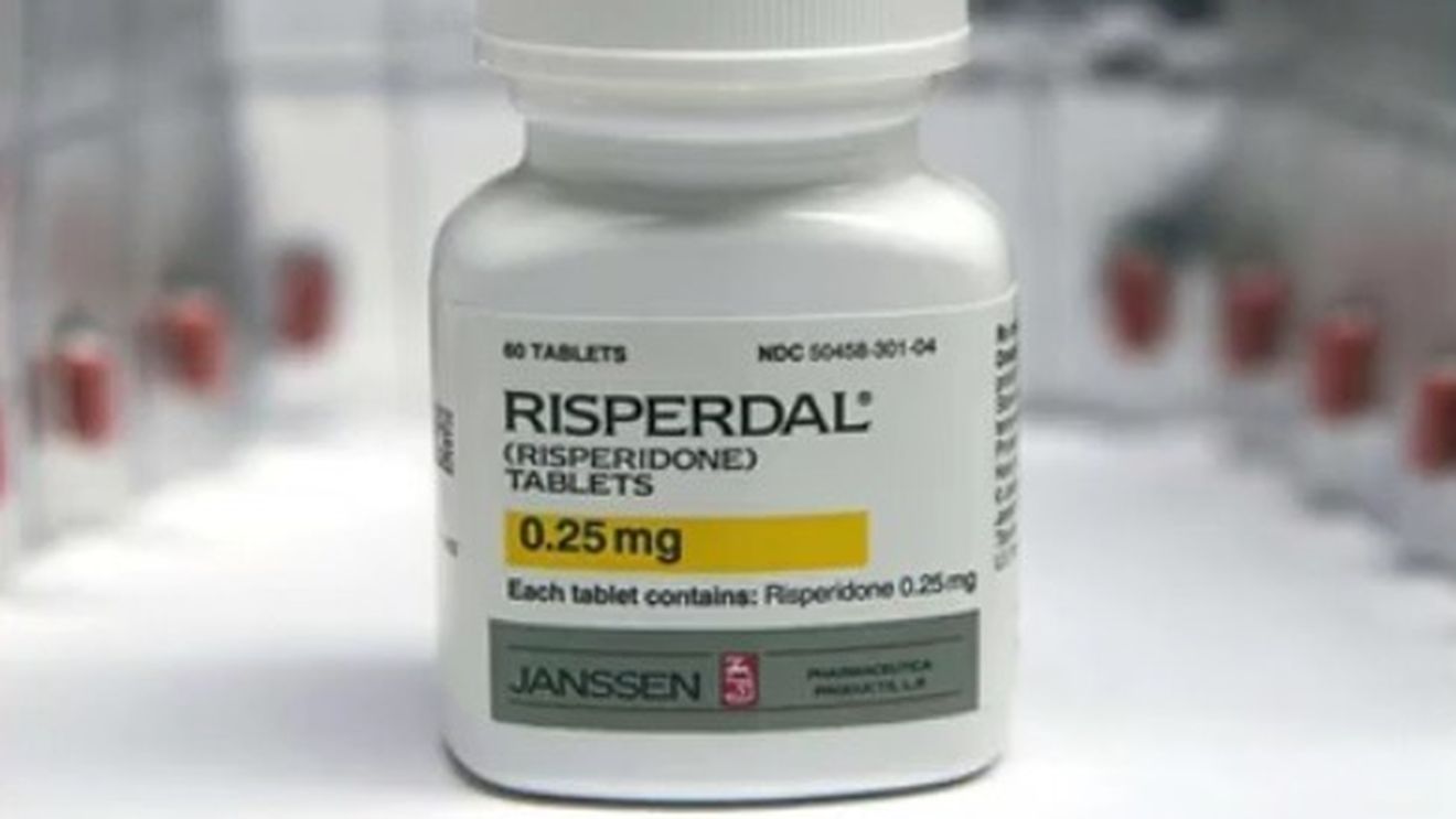 Johnson&Johnson, acord pentru procesele în care mii de bărbați care au luat antipsihoticul Risperdal acuză că le-au crescut excesiv sânii/ Daunele ajung la 800 de milioane de dolari