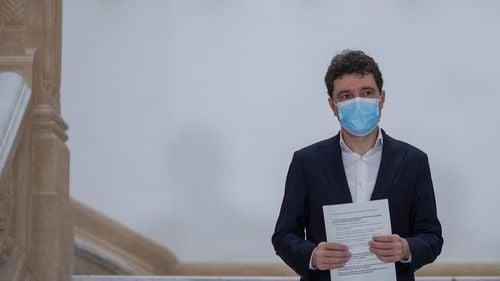 Raport dur al ONG-urilor ActiveWatch și CeRe după primul an de mandat al primarului Nicușor Dan: Nu a fost demarat nici măcar un proiect major pentru capitală / Proiectele de hotărâri sunt tot scanate