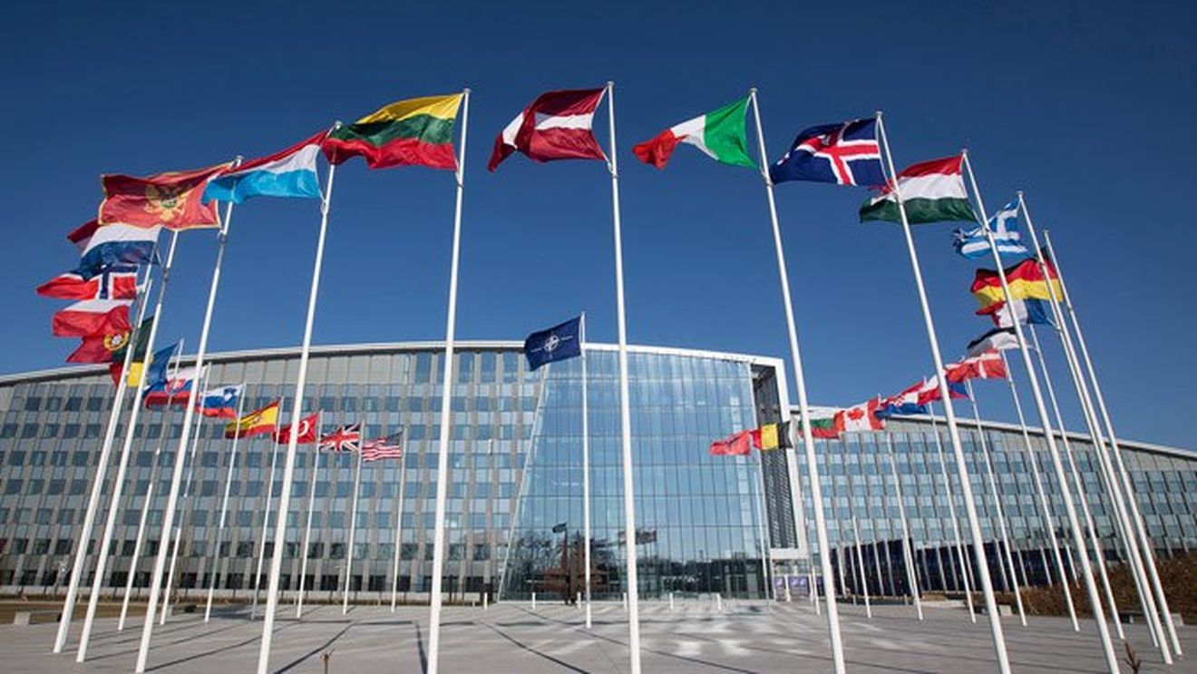 Rusia, avertisment către NATO: Aderarea Ucrainei la Alianță va avea consecințe