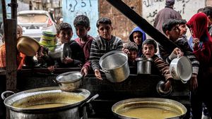 Risc de foamete pentru copiii din Gaza, potrivit unui nou raport / UNICEF și PAM avertizează asupra unei catastrofe iminente, deoarece 71 000 de copii și peste 17 000 de mame sunt sub amenințarea malnutriției acute