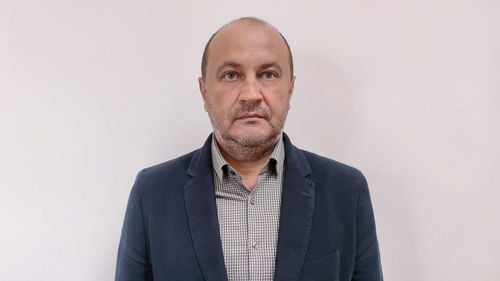 Omul lui Gheorghe Flutur, vicepreședinte al CJ Suceava, arestat pentru 30 de zile pentru luare de mită, după ce Tibunalul Cluj a admis cererea procurorilor