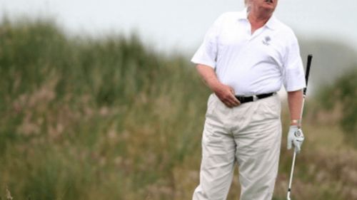 Trump juca golf când Biden a fost declarat câștigător al alegerilor