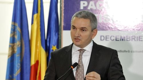 Amenzi uriașe pentru șefii companiei de asigurări City Insurance, acuzați de arbitrul pieței că au refuzat să furnizeze informații