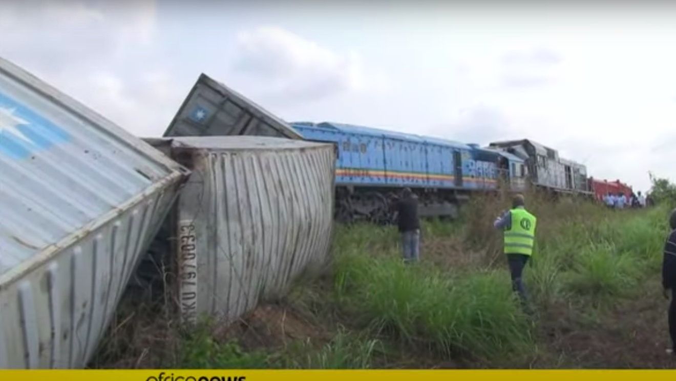 Cel puțin 60 de morți în urma deraierii unui tren marfar în Congo