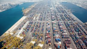 Turnul de control operațional al rețelei europene a Dubai Ports World va fi la București / Sofia și Ruse devin parte din serviciile logistice paneuropene - presa bulgărească