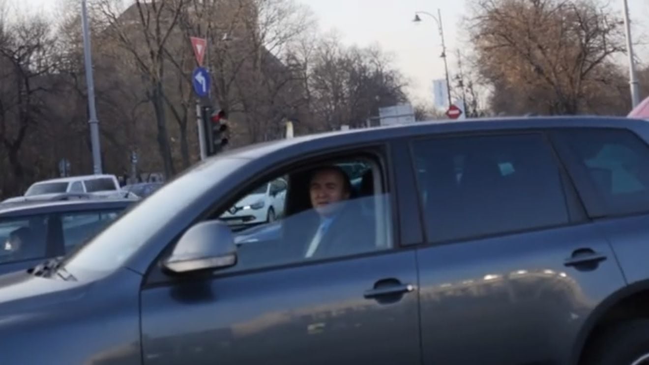 SRI precizează că autoturismul cu care a circulat Tudorel Toader a fost donat Universității din Iași după ce a fost scos din uz