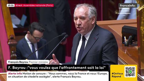 Prima moțiune de cenzură împotriva guvernului Franței condus de Francois Bayrou eșuează / Partidul Socialist (PS) se îndepărtează de partenerii săi de stânga și nu participă la vot