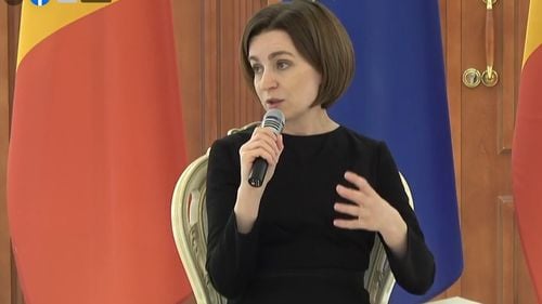 VIDEO Maia Sandu, în doliu național după masacrul din Bucea: ”Nu se vor face re-exportări rusești prin Moldova, nu permitem evitarea sancțiunilor prin băncile noastre. Singura legătură este achiziția de gaz/ Adăpostim 100.000 de refugiați ucraineni, adică 4% din populația noastră”