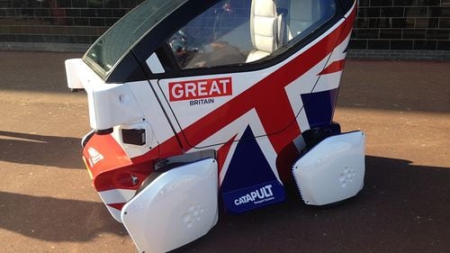 Mașinile fără șofer ar putea circula pe autostrăzile din Marea Britanie până în 2026 - ministrul transporturilor