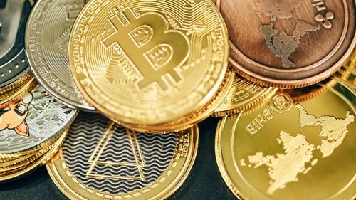 Prima tranzacţie imobiliară din România în care plata s-a realizat cu criptomonede, la o valoare de 369.000 de euro, s-a înregistrat în Braşov