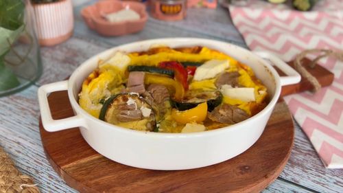 VIDEO | Cină rapidă, gata în 30 de minute: Frittata cu ton, brânză feta și legume