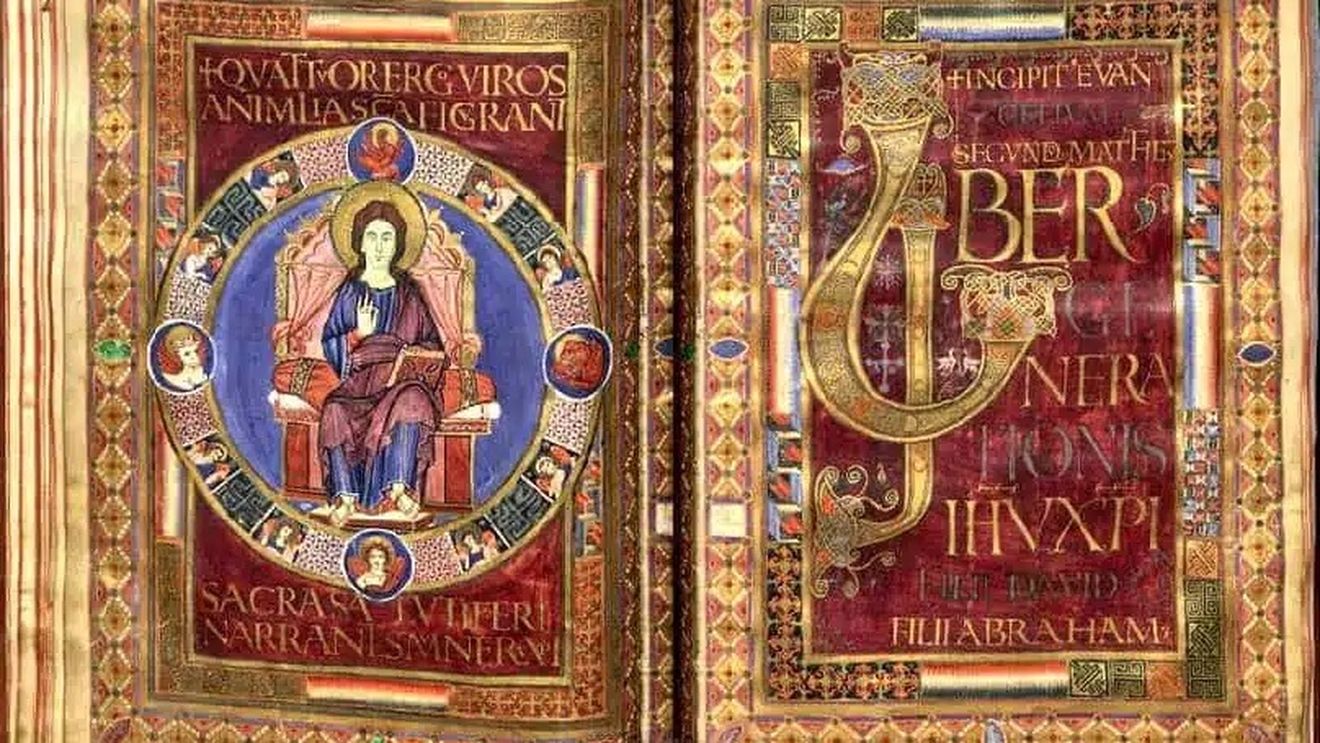 Manuscrisul Codex Aureus, aflat în colecția Bibliotecii Batthyaneum din Alba Iulia, ar putea intra în acest an pe lista UNESCO