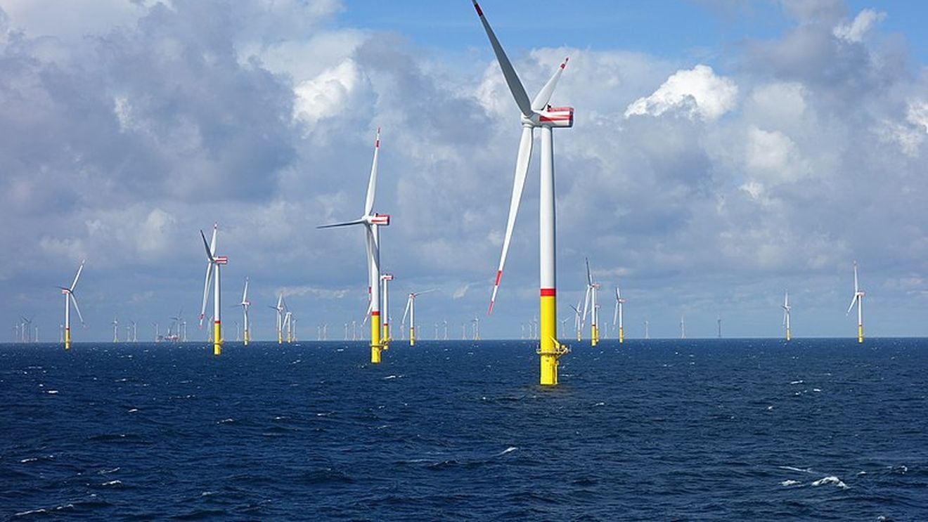 Parlamentul a adoptat legea energiei eoliene offshore, care stabilește cadrul pentru investiții în Marea Neagră