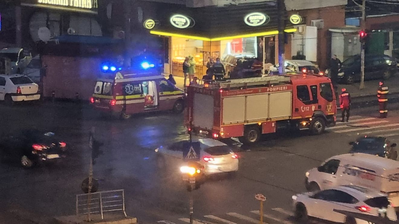 București: Accident pe Șoseaua Mihai Bravu, în care au fost implicate 3 autoturisme / Circulația restricționată pe prima bandă, pe sensul către Obor