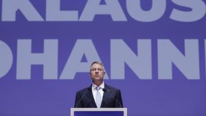Administrația Prezidențială, după informațiile privind o posibilă candidatură la Senat pe listele PNL: Președintele Iohannis își va încheia mandatul la termen și nu intenționează să demisioneze din funcție